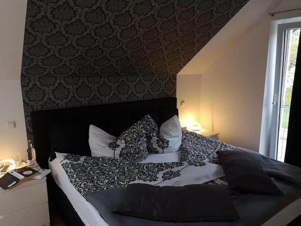 Haus Am Hang; Ferienwohnung Fernblick Штольберг Экстерьер фото