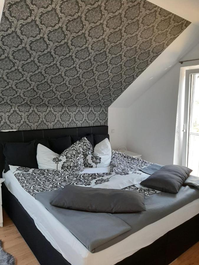 Haus Am Hang; Ferienwohnung Fernblick Штольберг Экстерьер фото